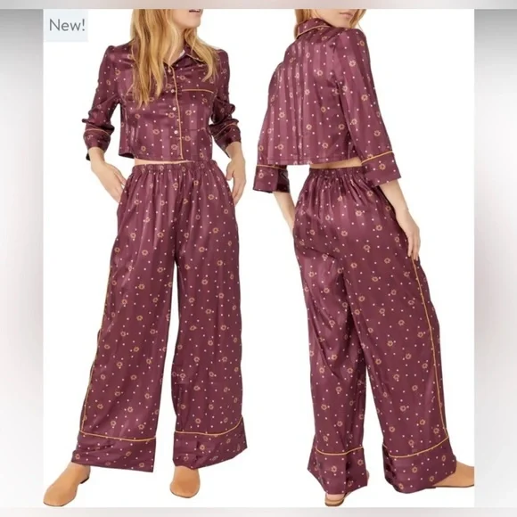 💗Free People. Pajama party print Set Intimates and sleepwear. Color: wine combo